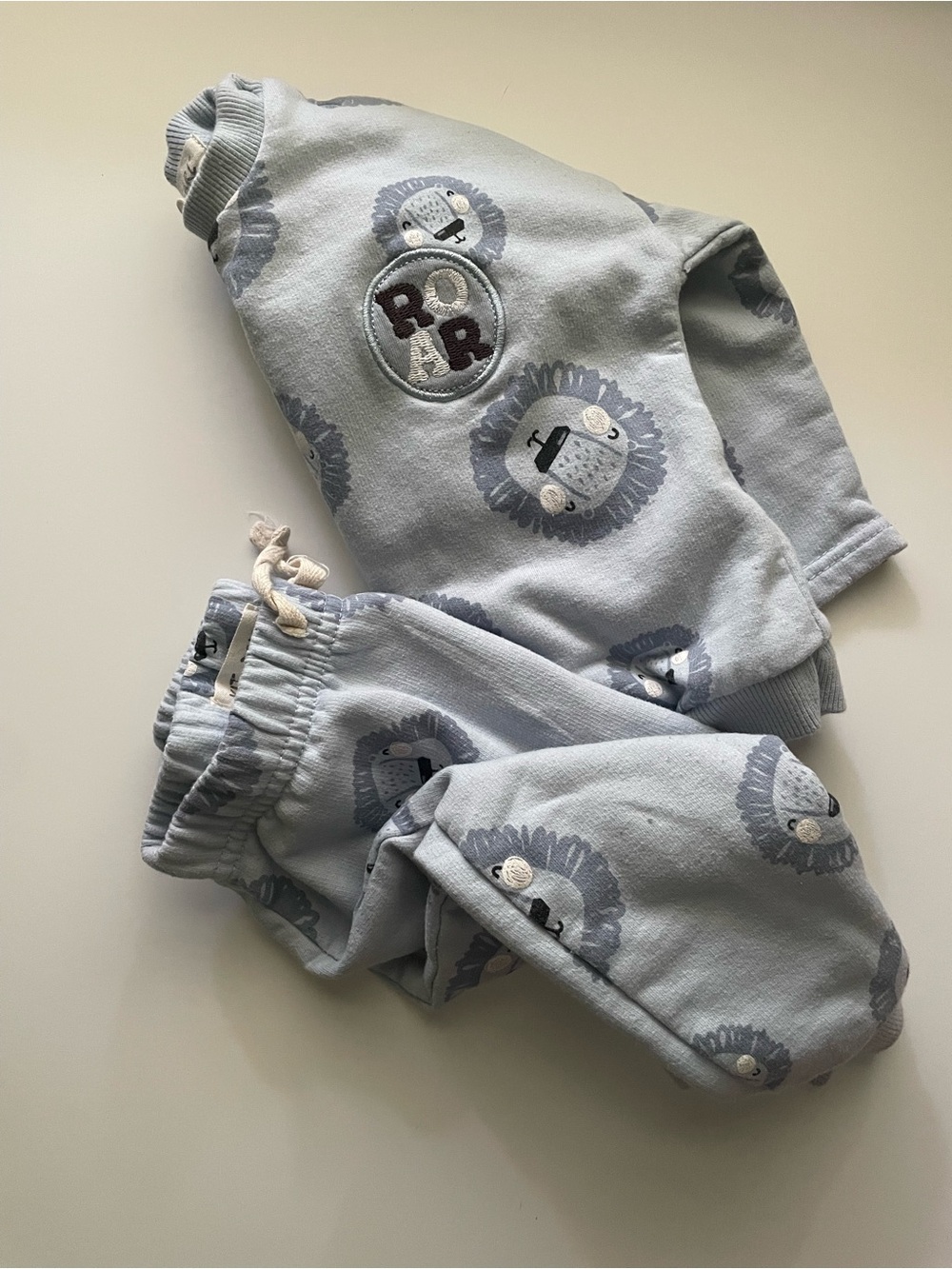 Kit + Pearl Light Blue Lion Print ‘ROAR’ Embroidered Sweatshirt & Joggers Set